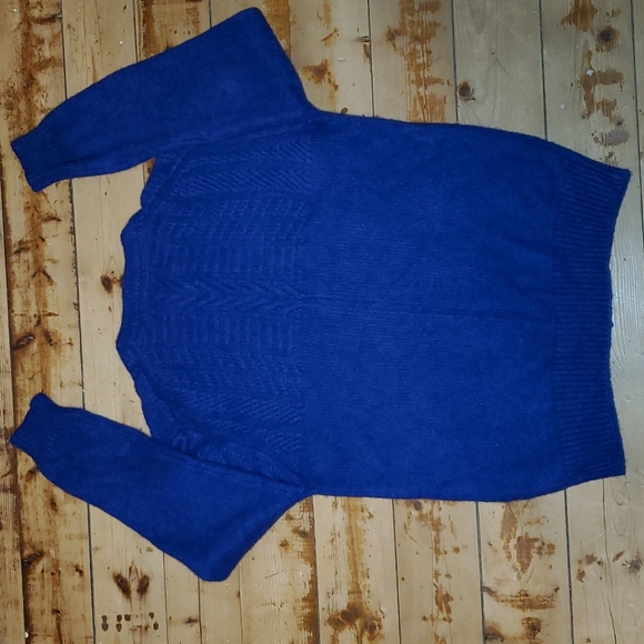 FCUK Knit Sweater - Picture 4 of 6
